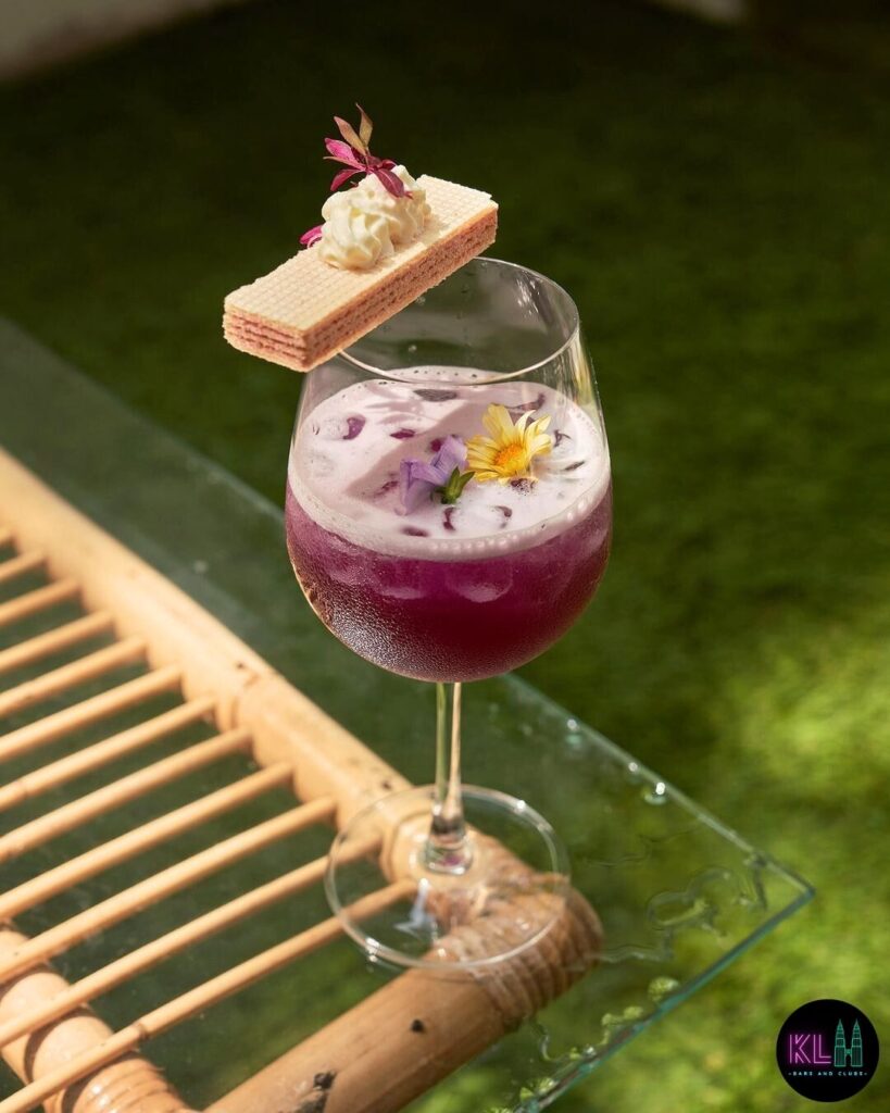 Hidden Glasshouse Restobar in KL!
