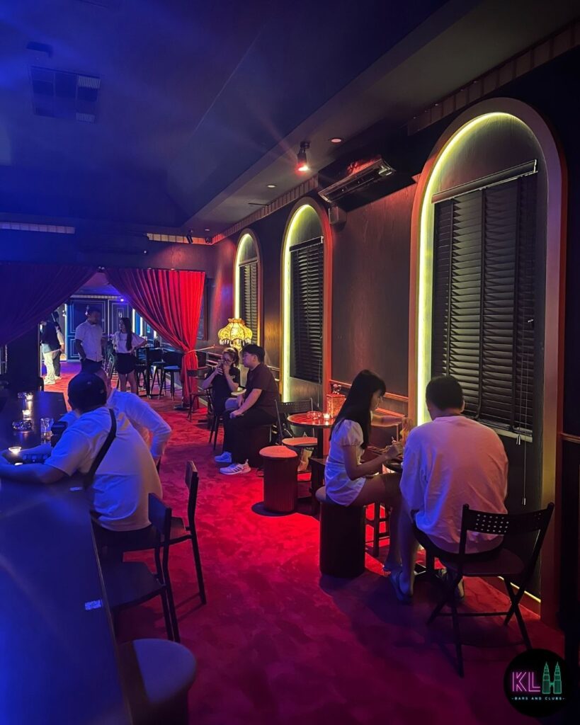 NEW Jazz-Funk Bar in KL Will Transport you to 1970s America!