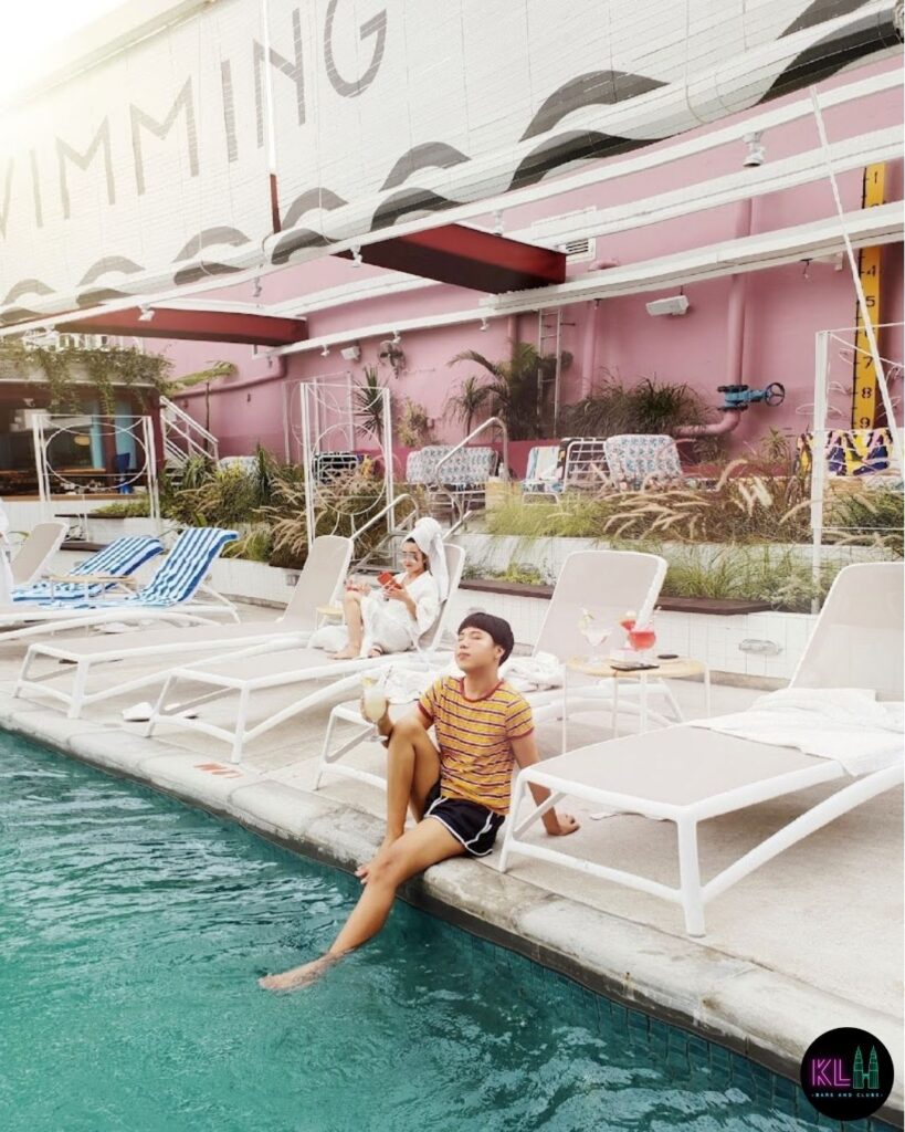 IG-Worthy Rooftop Poolside Bar in KL!